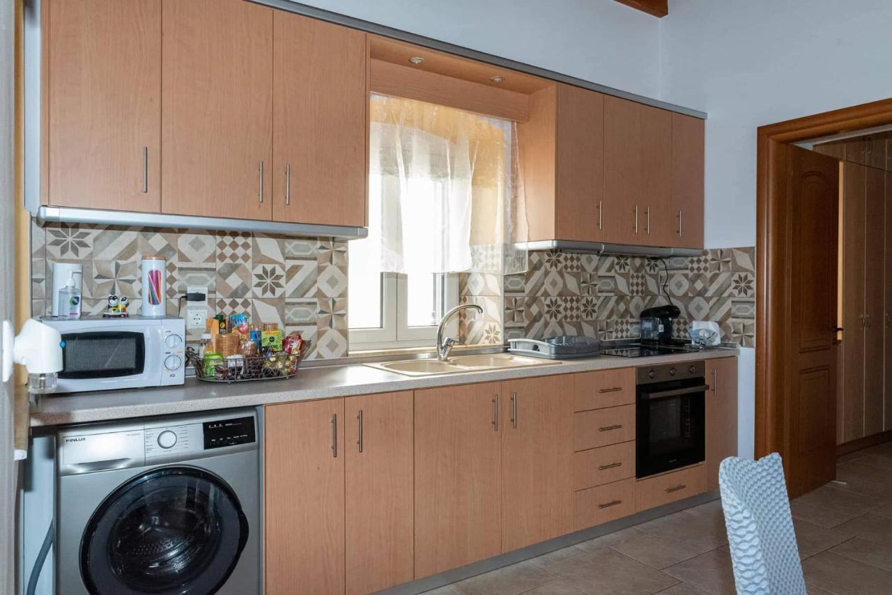 Ferienwohnung Sette Venti Agia Marina  Exterior foto